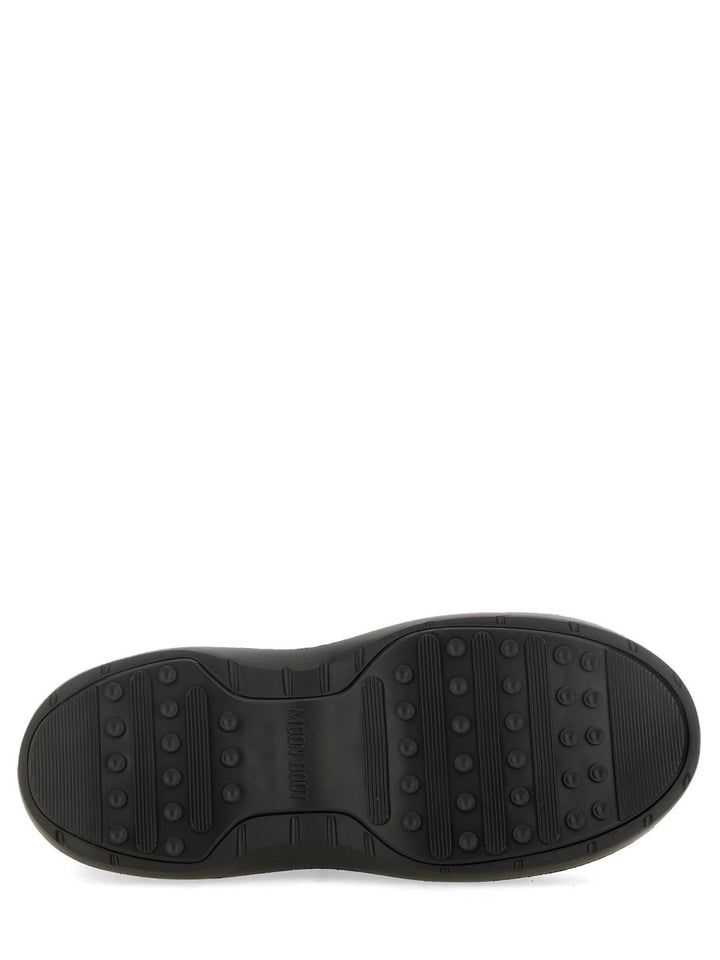 Moon Boot Boots - Black | Wanan Luxury