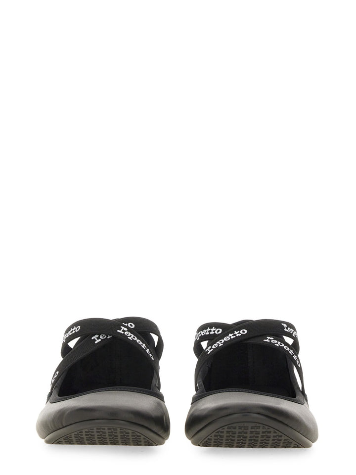 Repetto Flat Shoes - Black | Wanan Luxury