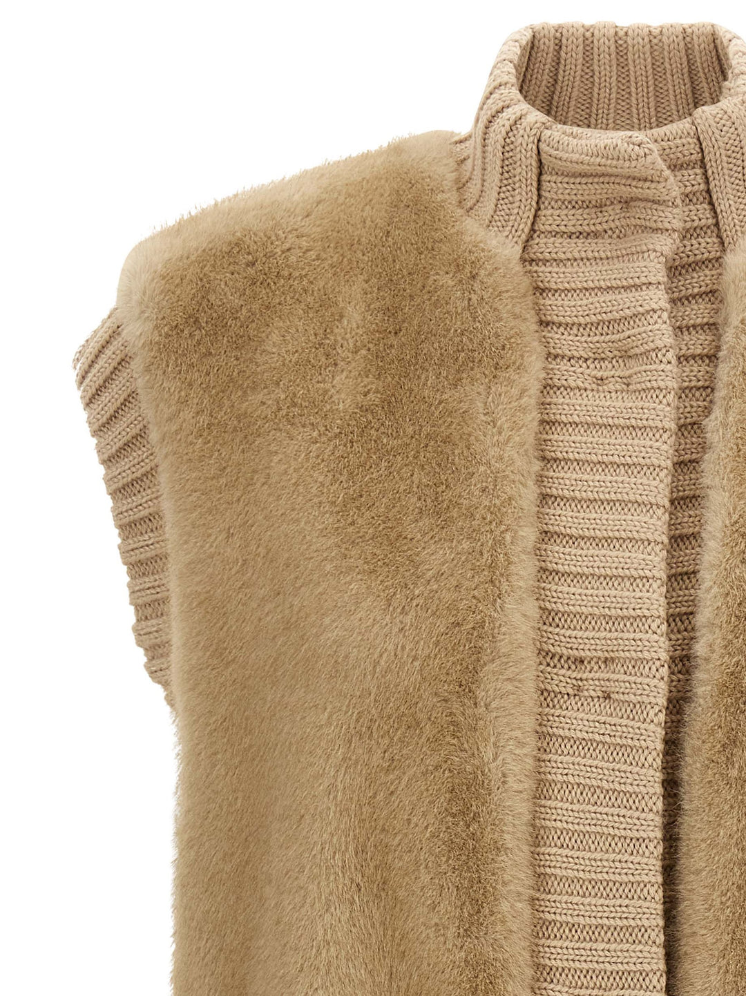 Pinko Genovese Fur - Beige | 1ef13f205de59408d7c463f7d573b0bb15305303