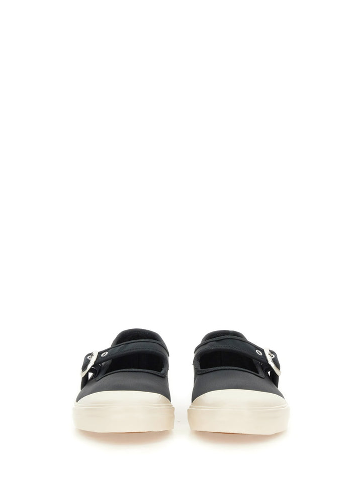 Vans Sneakers - Black | Wanan Luxury