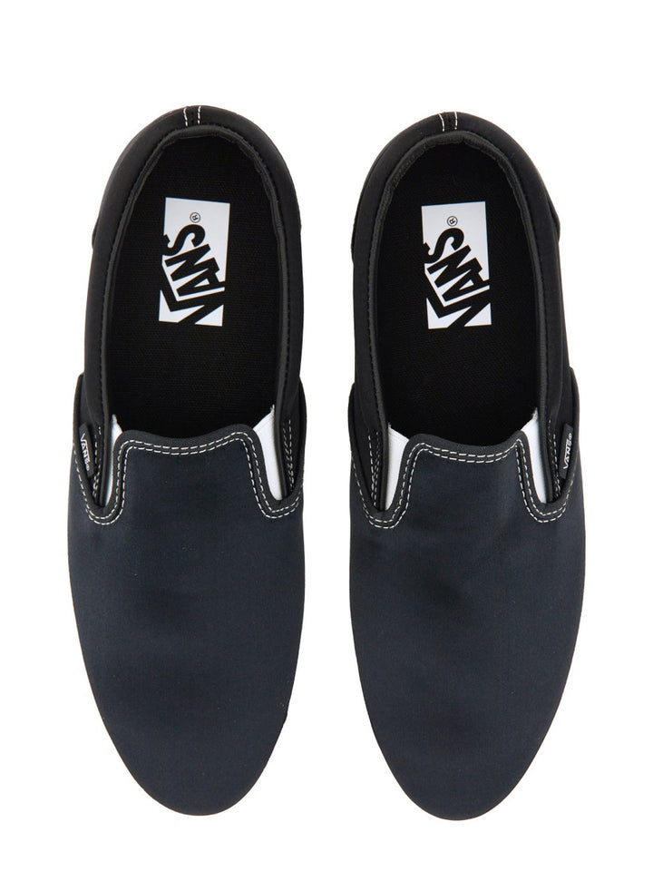 Vans Sneakers - Black | Wanan Luxury