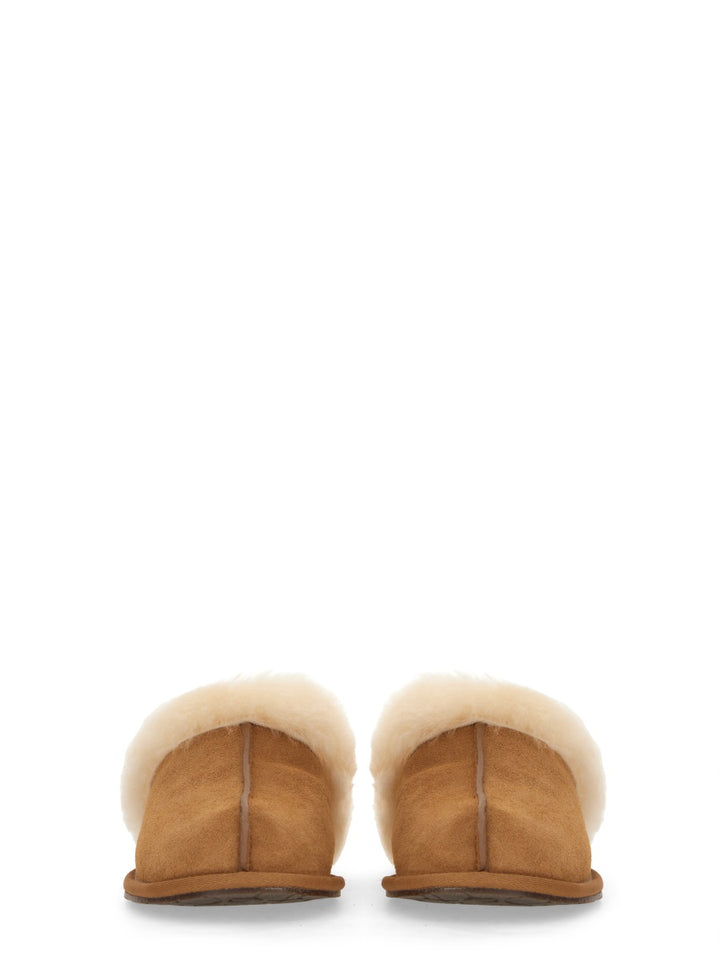 UGG Sandals - Brown | Wanan Luxury