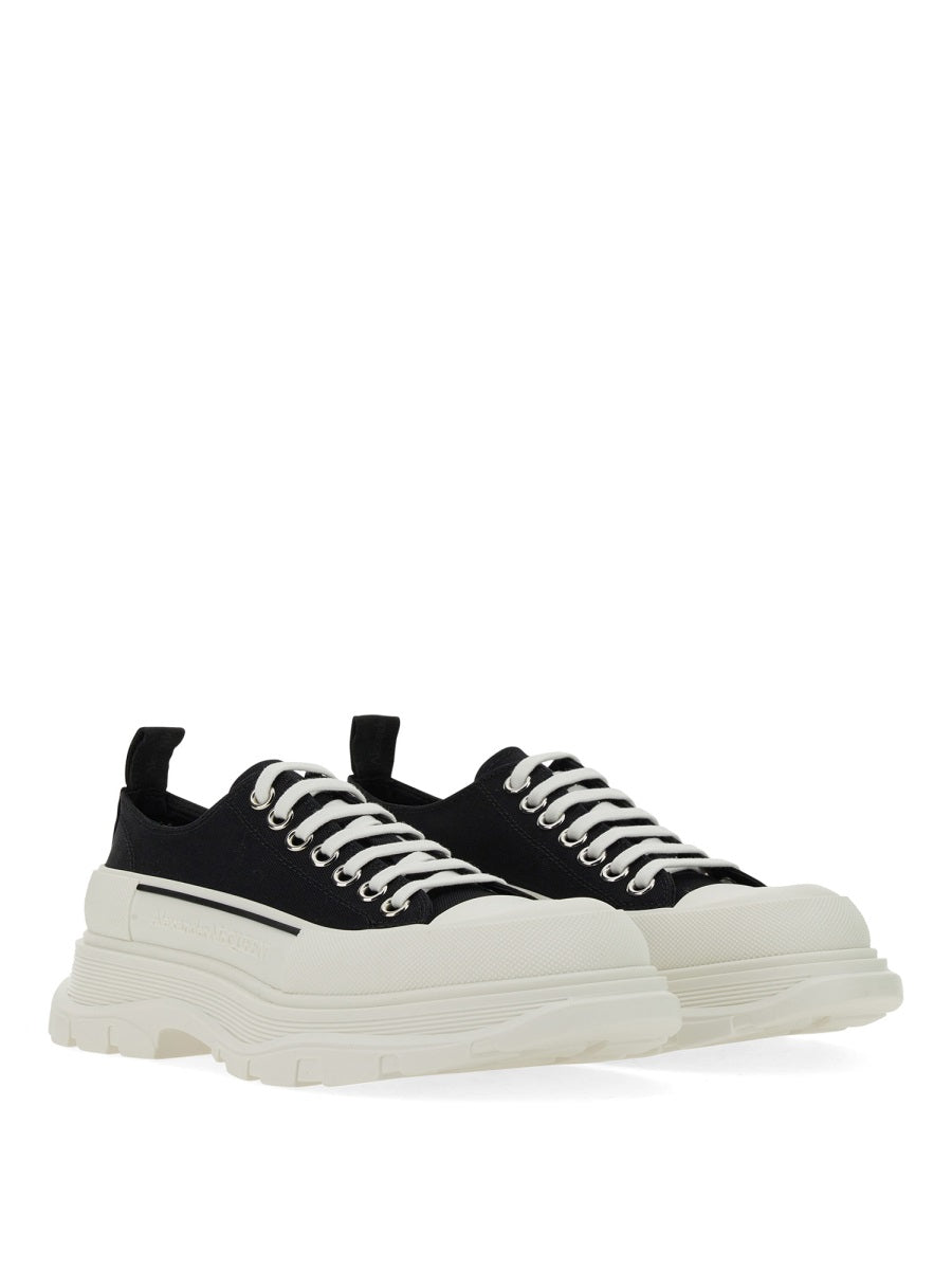 Alexander McQueen Sneakers - Black | Wanan Luxury