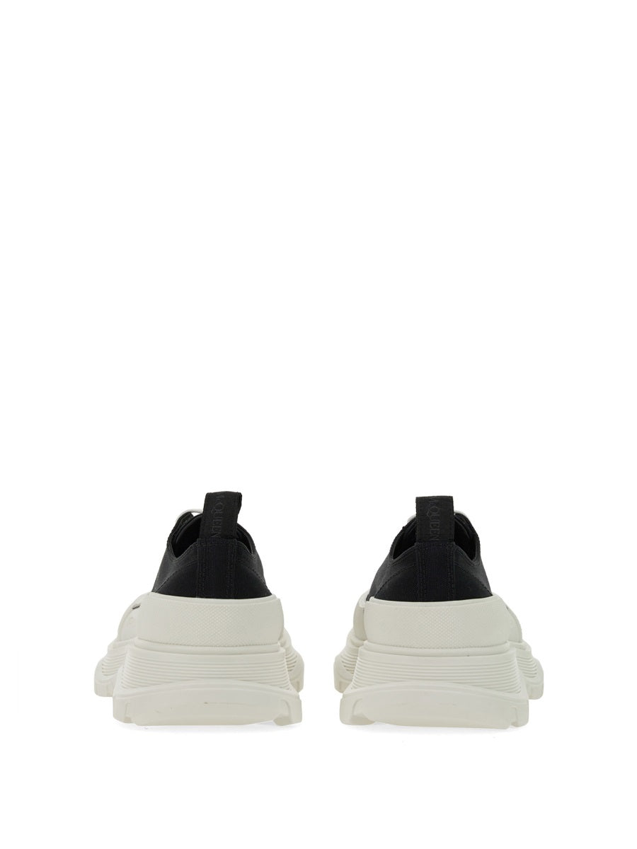 Alexander McQueen Sneakers - Black | Wanan Luxury