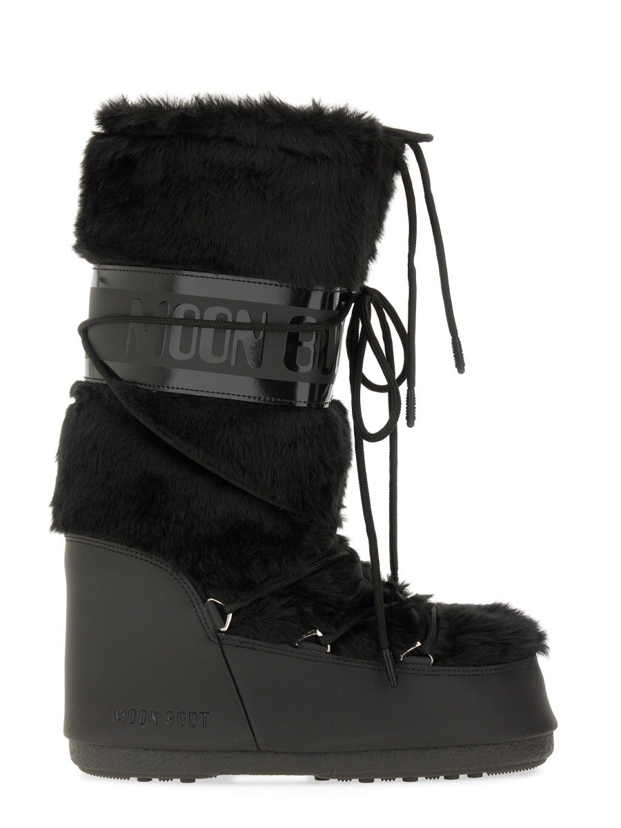 Moon Boot Boots - Black | Wanan Luxury