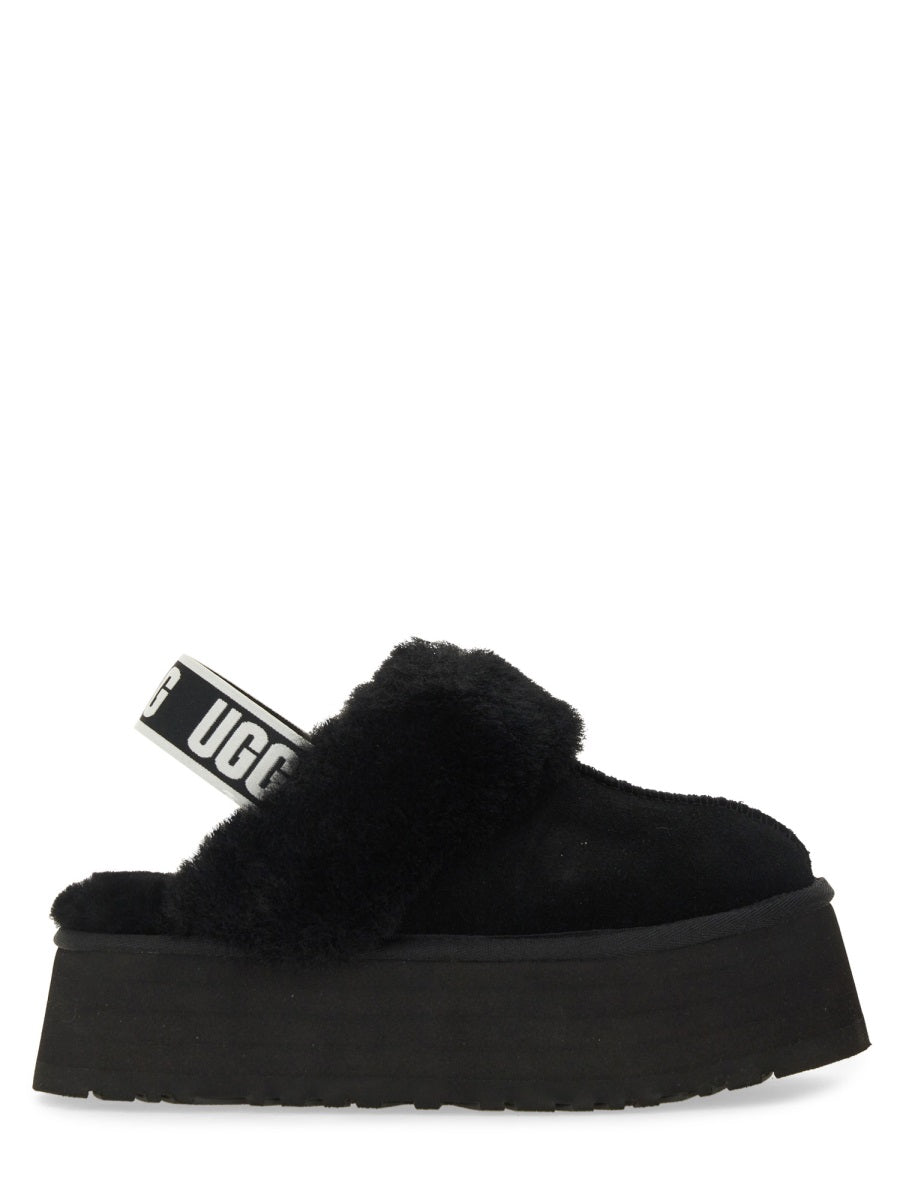 UGG Flat Shoes - Black | Wanan Luxury