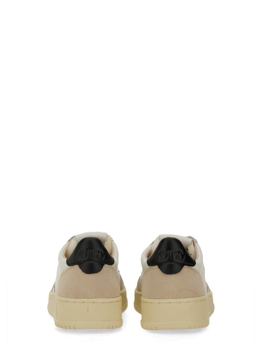 Autry Sneakers - White | Wanan Luxury