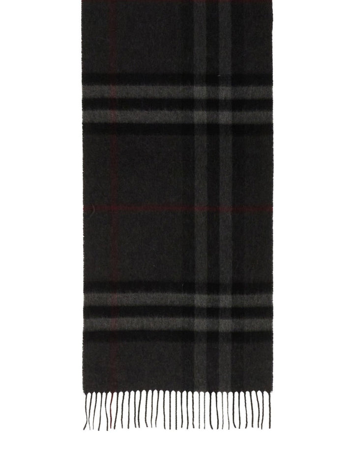 Burberry Scarves & Gloves - Black | c5b9fcefbc04105beff1ed732f3f873163be168f