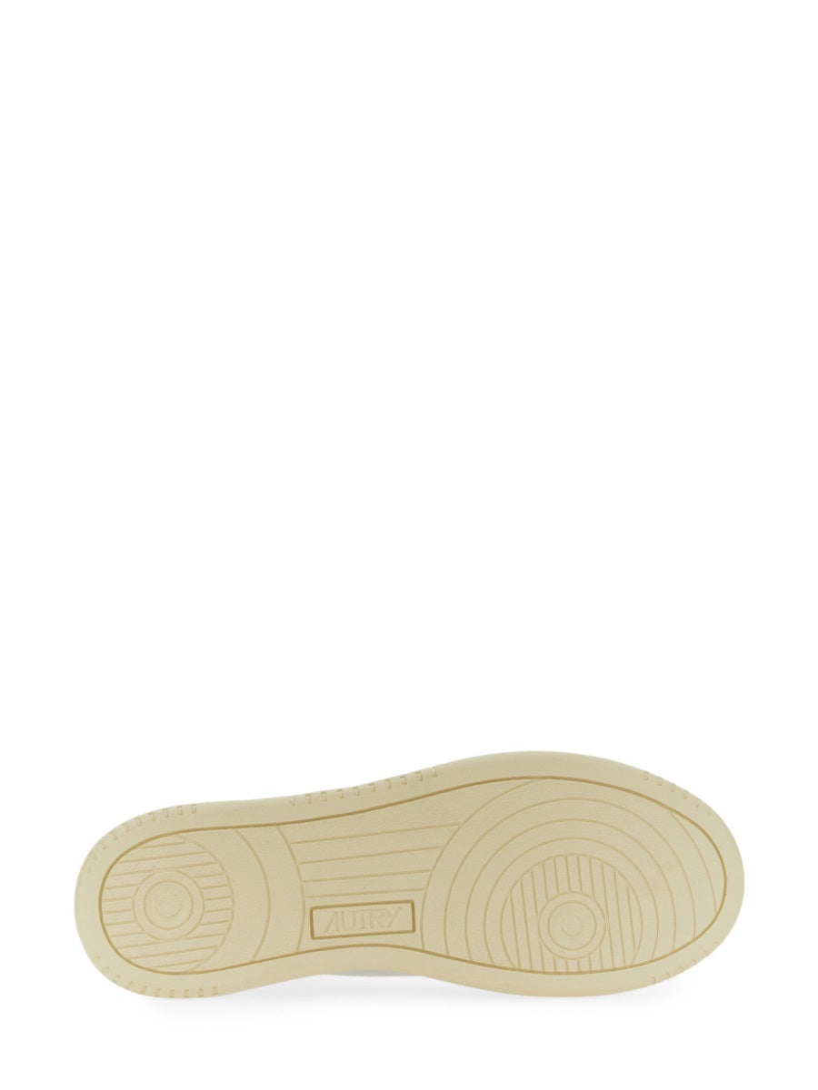 Autry Sneakers - White | Wanan Luxury