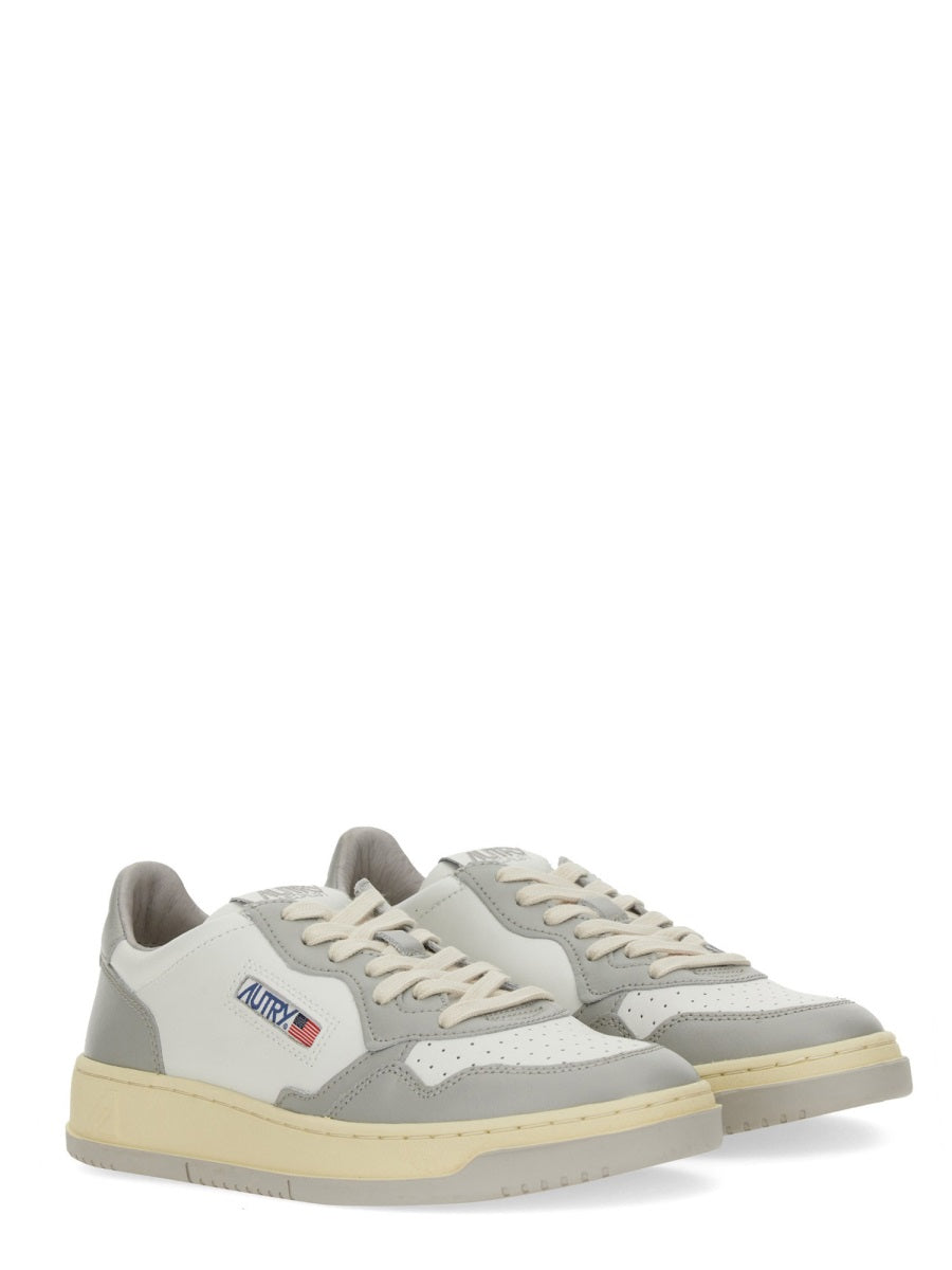 Autry Sneakers - White | Wanan Luxury