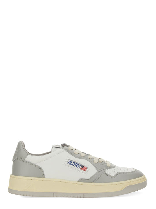 "Medalist" Low Sneaker