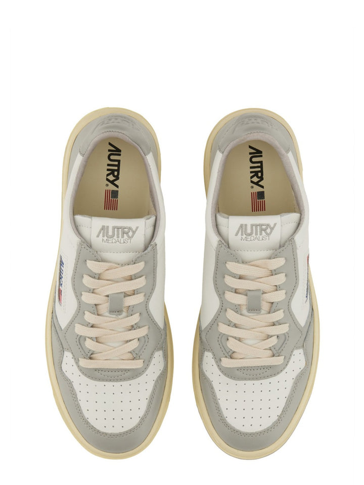 Autry Sneakers - White | Wanan Luxury