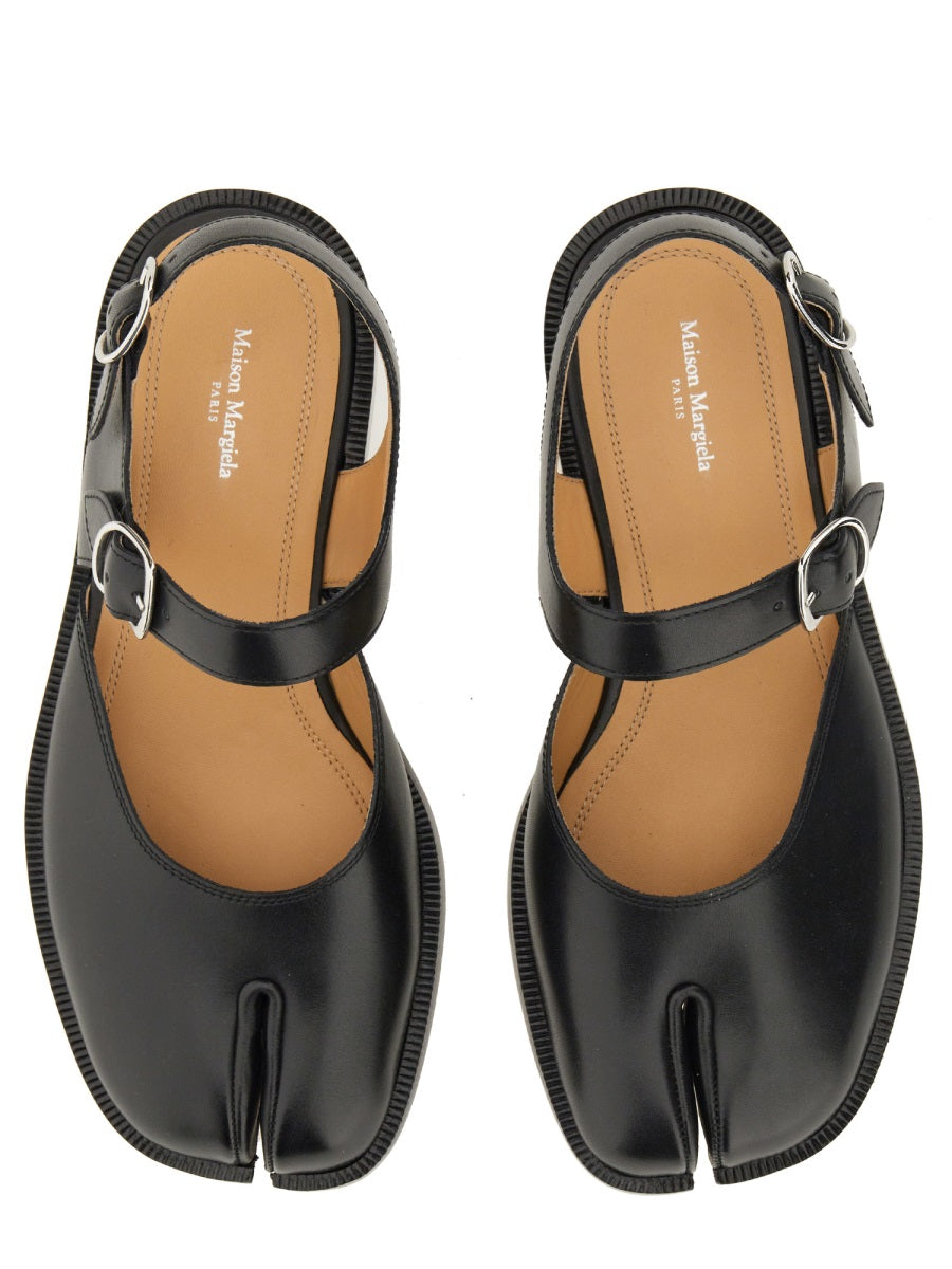 Maison Margiela Sandals - Black | Wanan Luxury