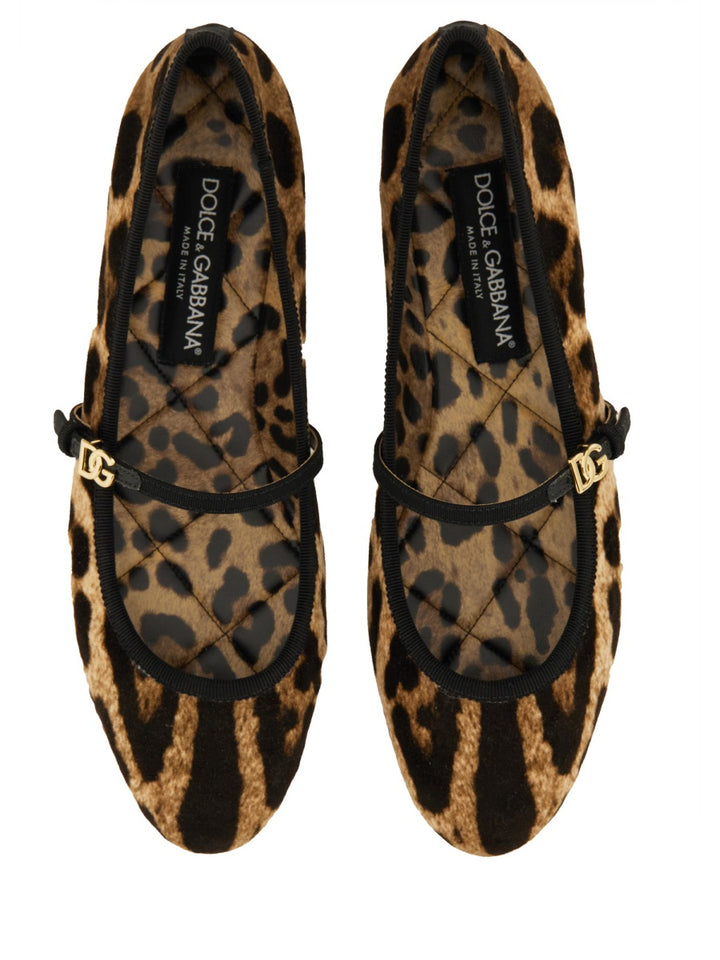 Dolce & Gabbana Flat Shoes - Animal Print | Wanan Luxury