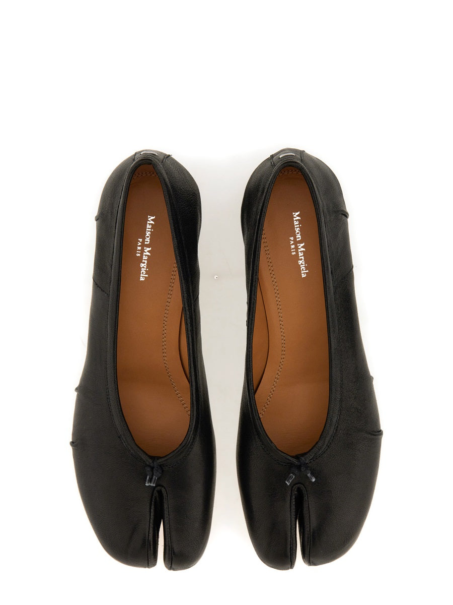 Maison Margiela Flat Shoes - Black | Wanan Luxury