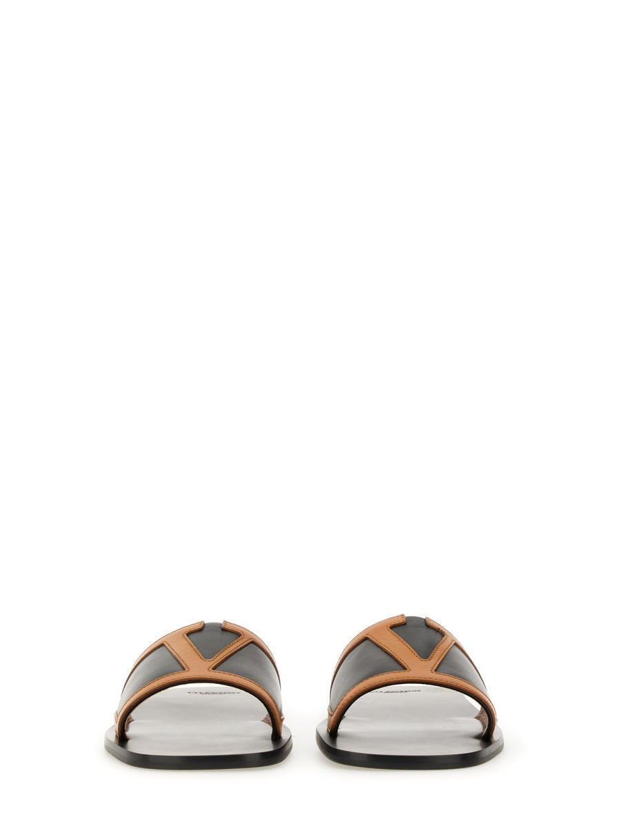 Valentino Garavani Sandals - Black | Wanan Luxury