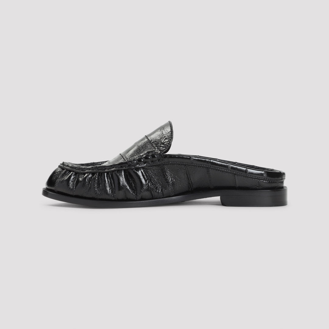 Saint Laurent Loafers - Black | 2d03e115a7b1b63b1865c62b09dad274b2e7efbd