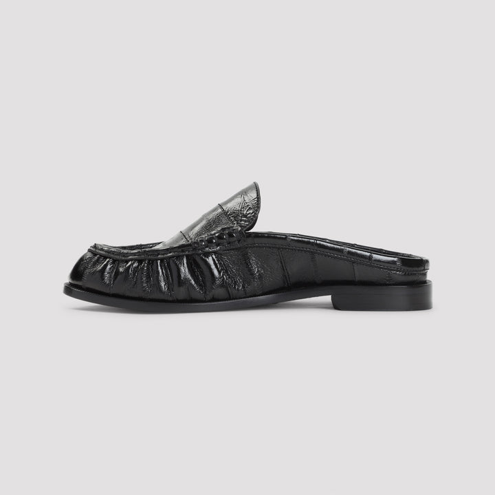 Saint Laurent Loafers - Black | 2d03e115a7b1b63b1865c62b09dad274b2e7efbd