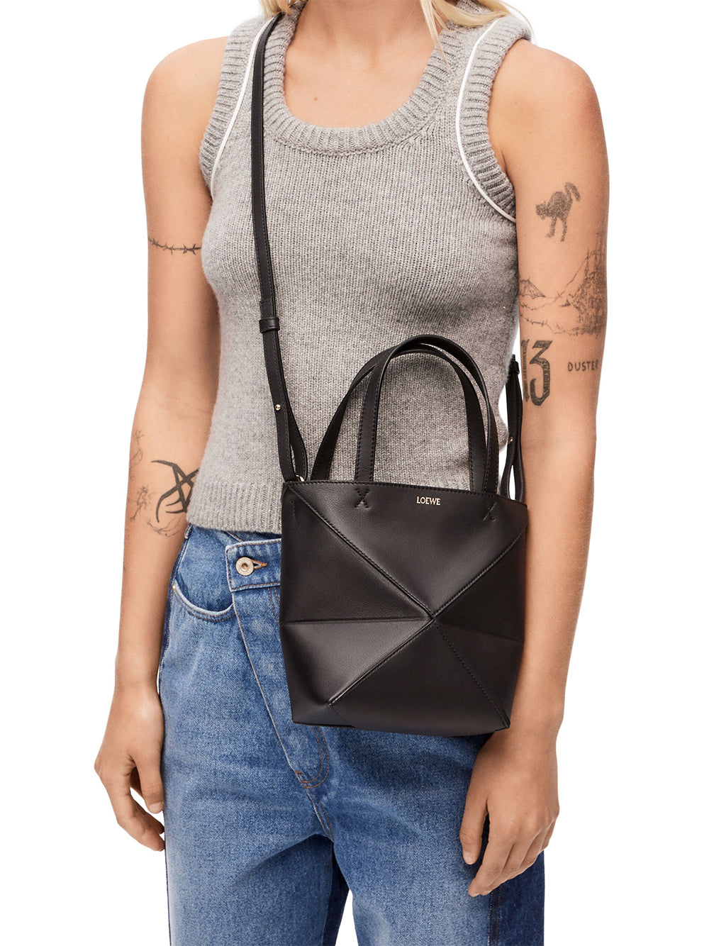 Loewe Totes - Black | 7ca51c0867f5d831bee7ba9d78545569c3498e85