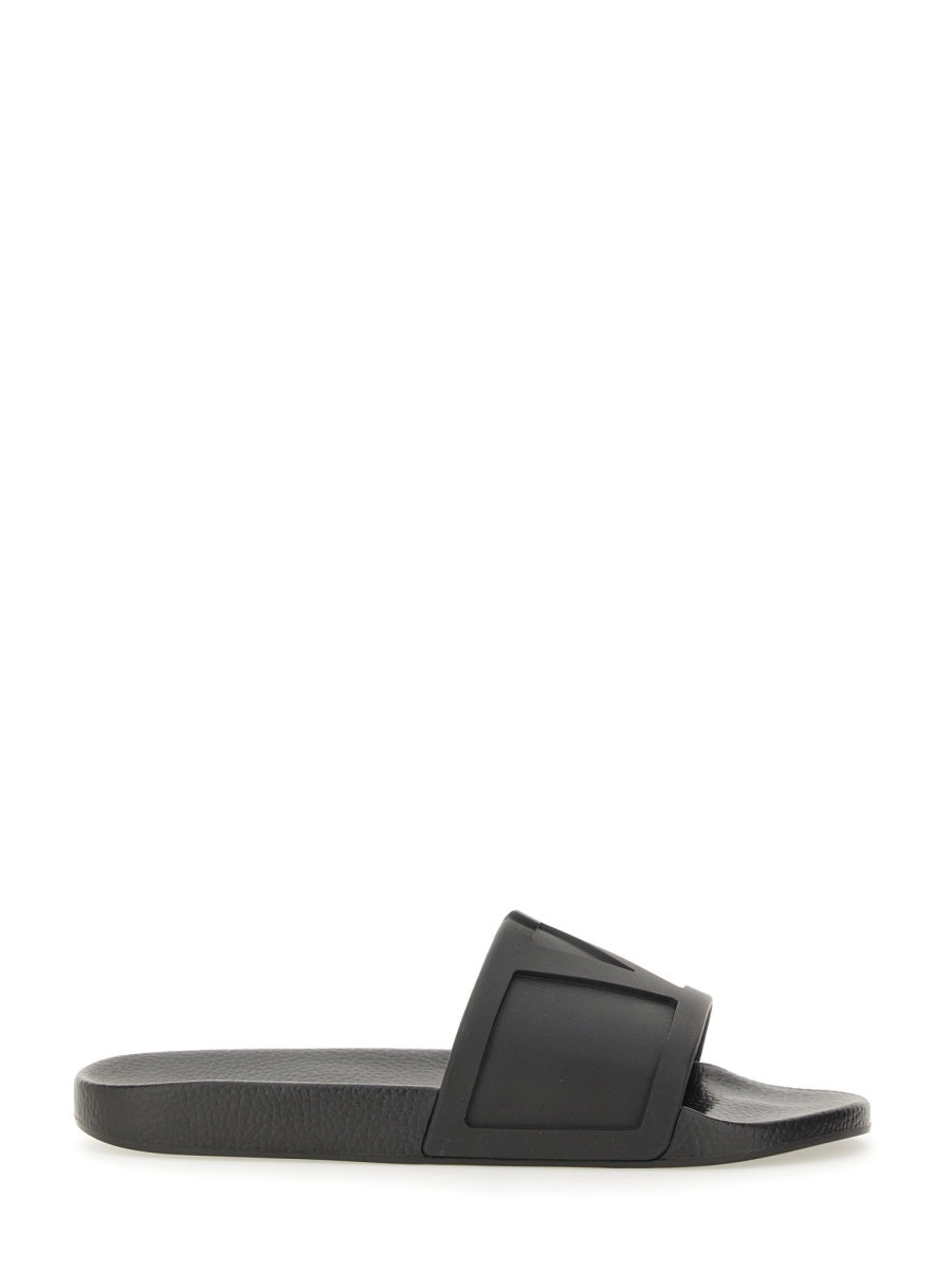 Valentino Garavani Sandals - Black | Wanan Luxury