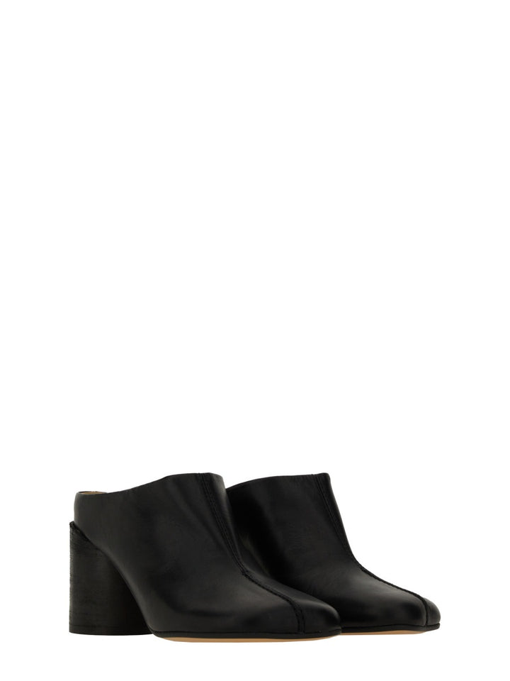 MM6 Maison Margiela pumps - Black | Wanan Luxury
