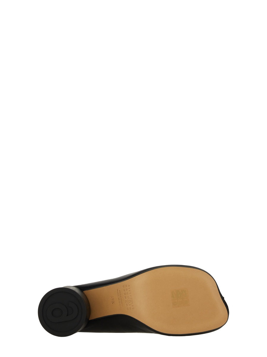 MM6 Maison Margiela pumps - Black | Wanan Luxury