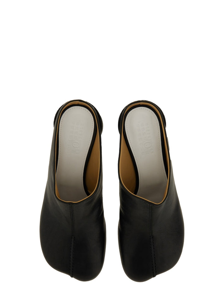 MM6 Maison Margiela pumps - Black | Wanan Luxury