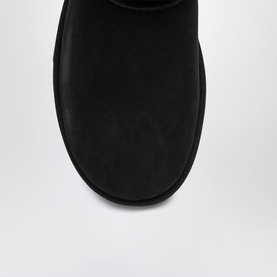 Ugg Shoes - Black | e834e7eac95c03672ab2b1a46699925a3870a10f