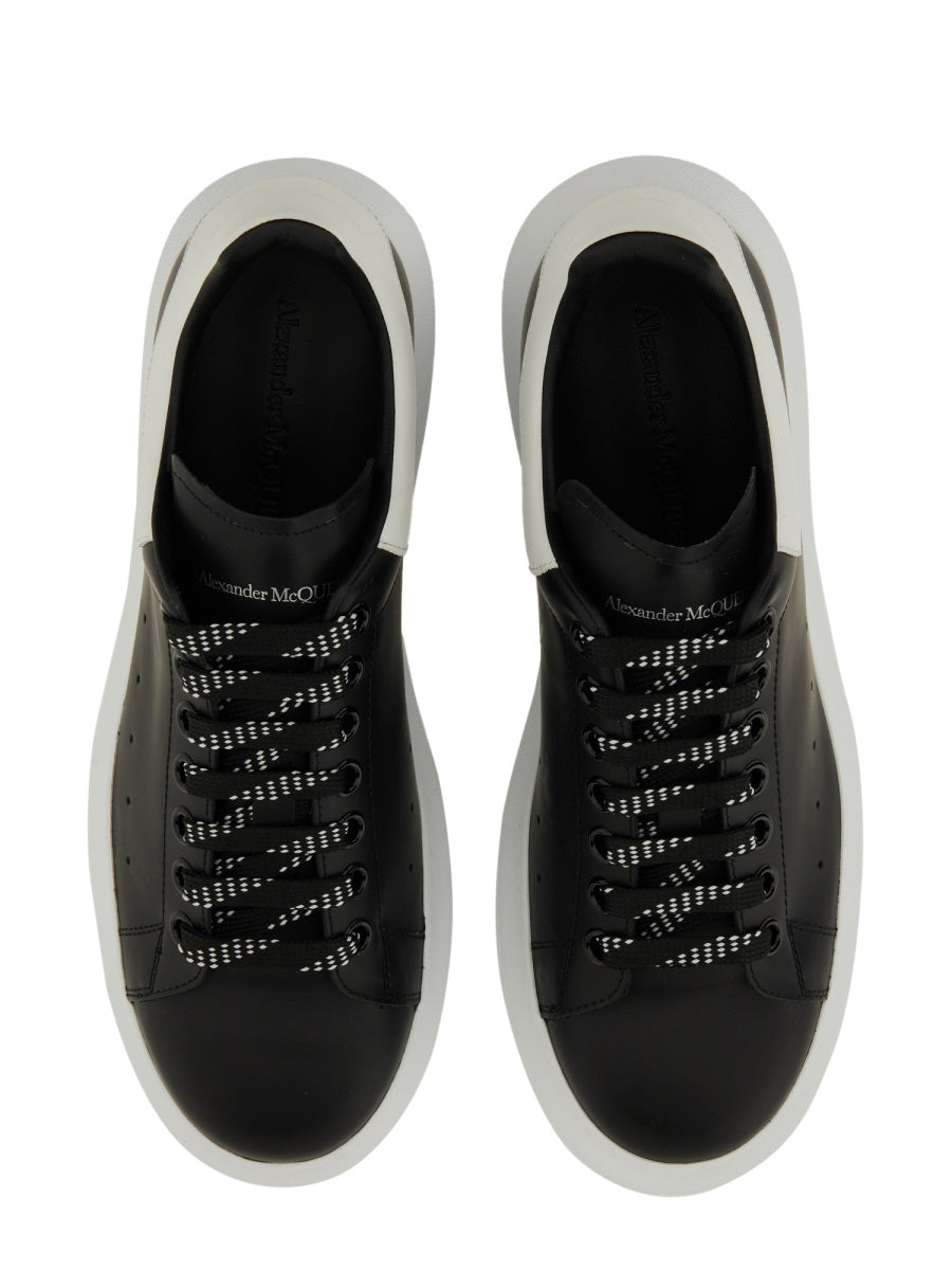 Alexander McQueen Sneakers - Black | Wanan Luxury