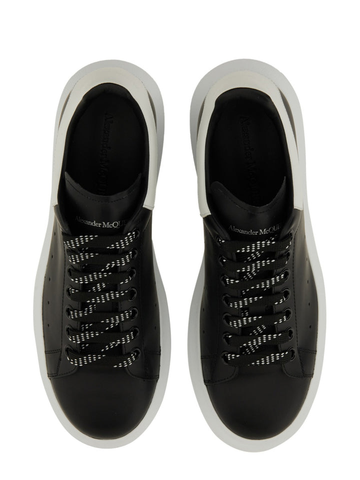 Alexander McQueen Sneakers - Black | Wanan Luxury