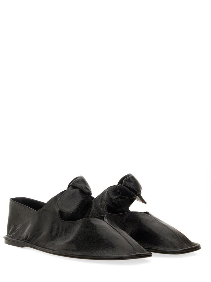Hereu Flat Shoes - Black | Wanan Luxury