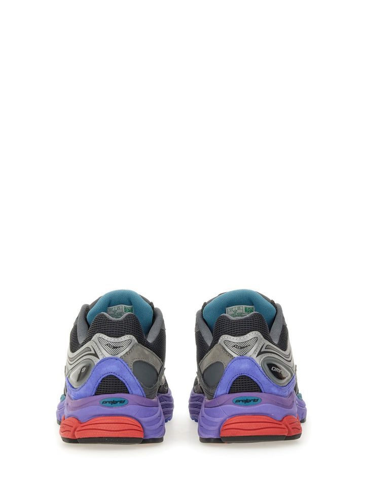 Saucony Sneakers - Black | Wanan Luxury