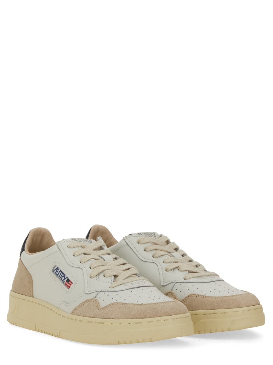 Autry Sneakers - White | Wanan Luxury