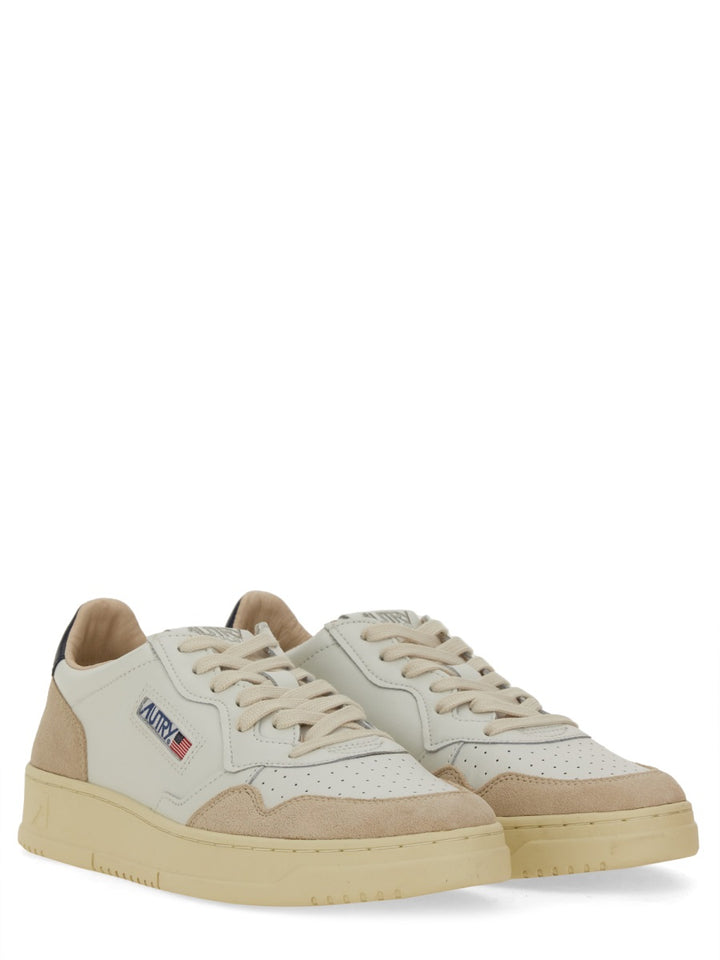 Autry Sneakers - White | Wanan Luxury