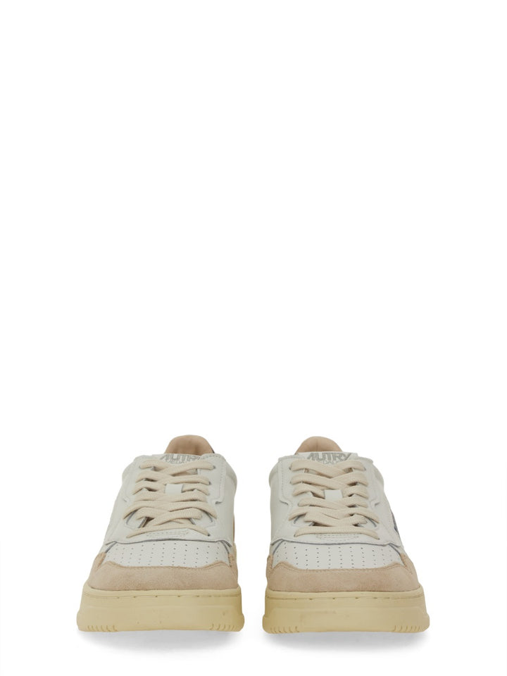 Autry Sneakers - White | Wanan Luxury