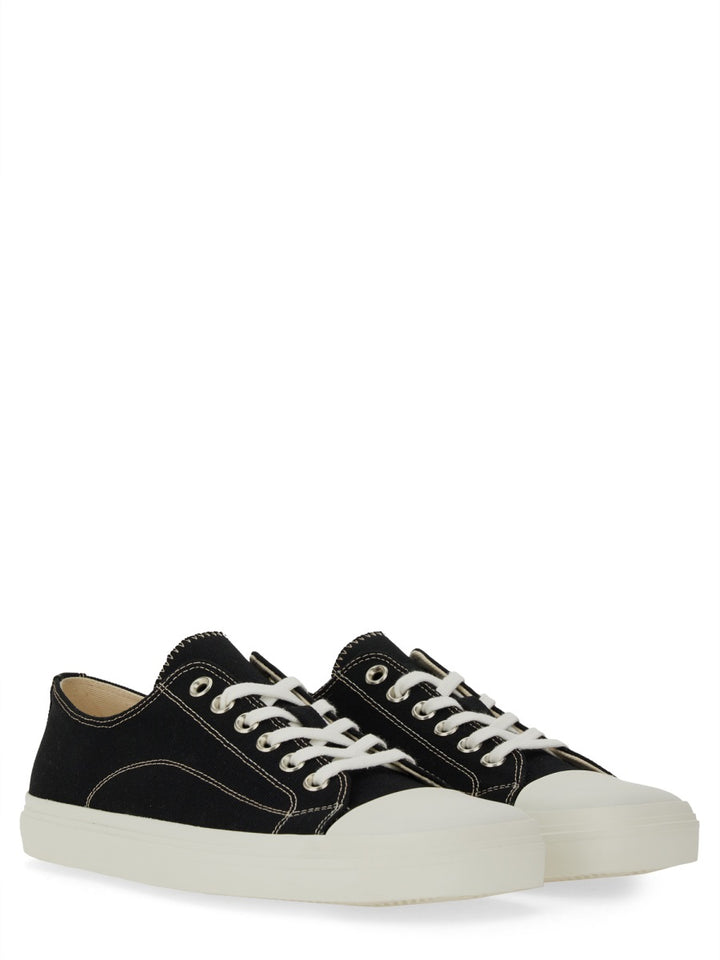 Moschino Sneakers - Black | Wanan Luxury