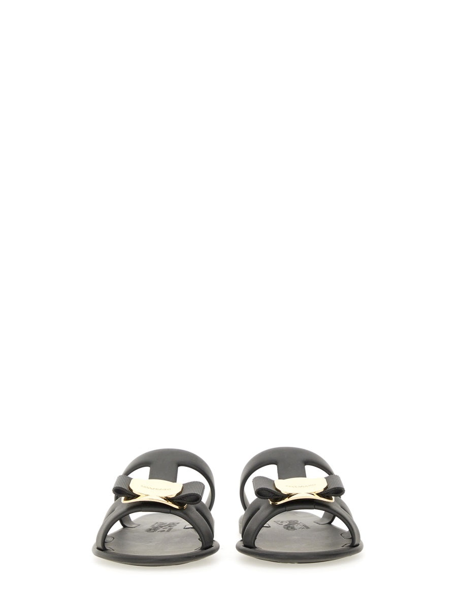 Ferragamo Sandals - Black | Wanan Luxury