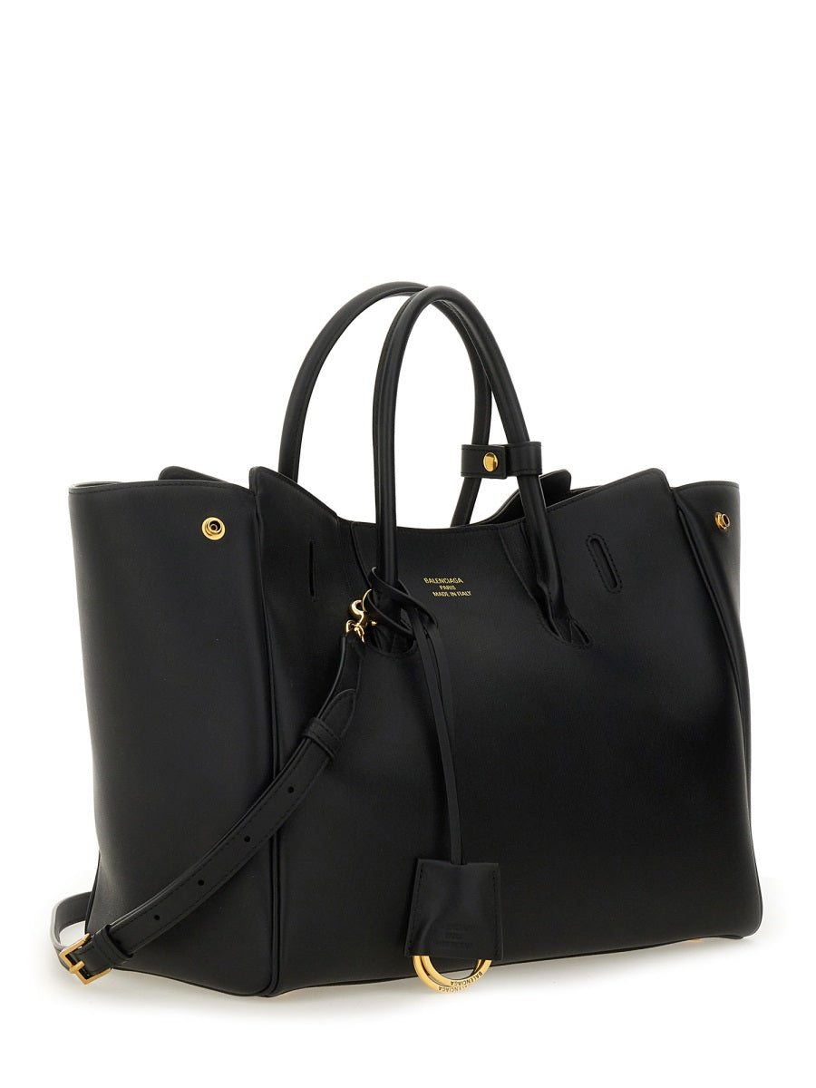 Balenciaga Shoulder Bags - Black | 6f4c6db813944160009949e9a6bbf89a5748757d