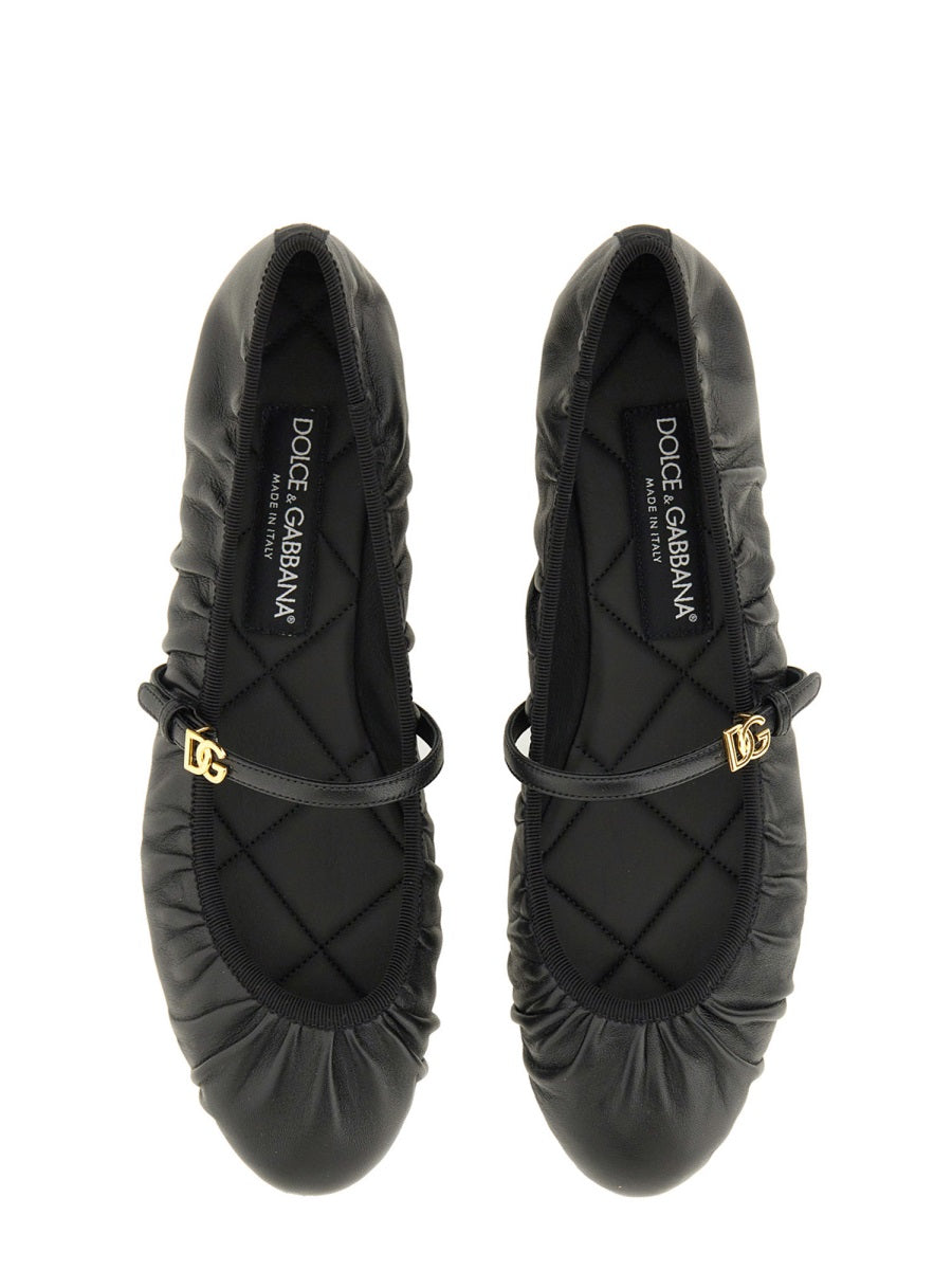 Dolce & Gabbana Flat Shoes - Black | Wanan Luxury