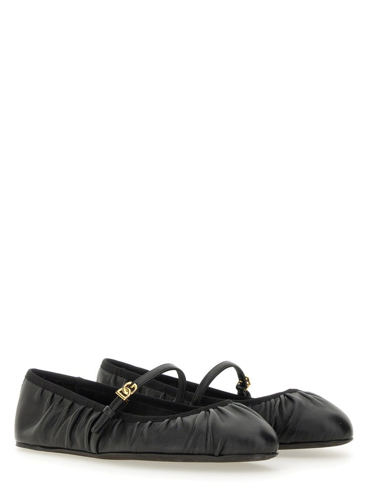Dolce & Gabbana Flat Shoes - Black | Wanan Luxury