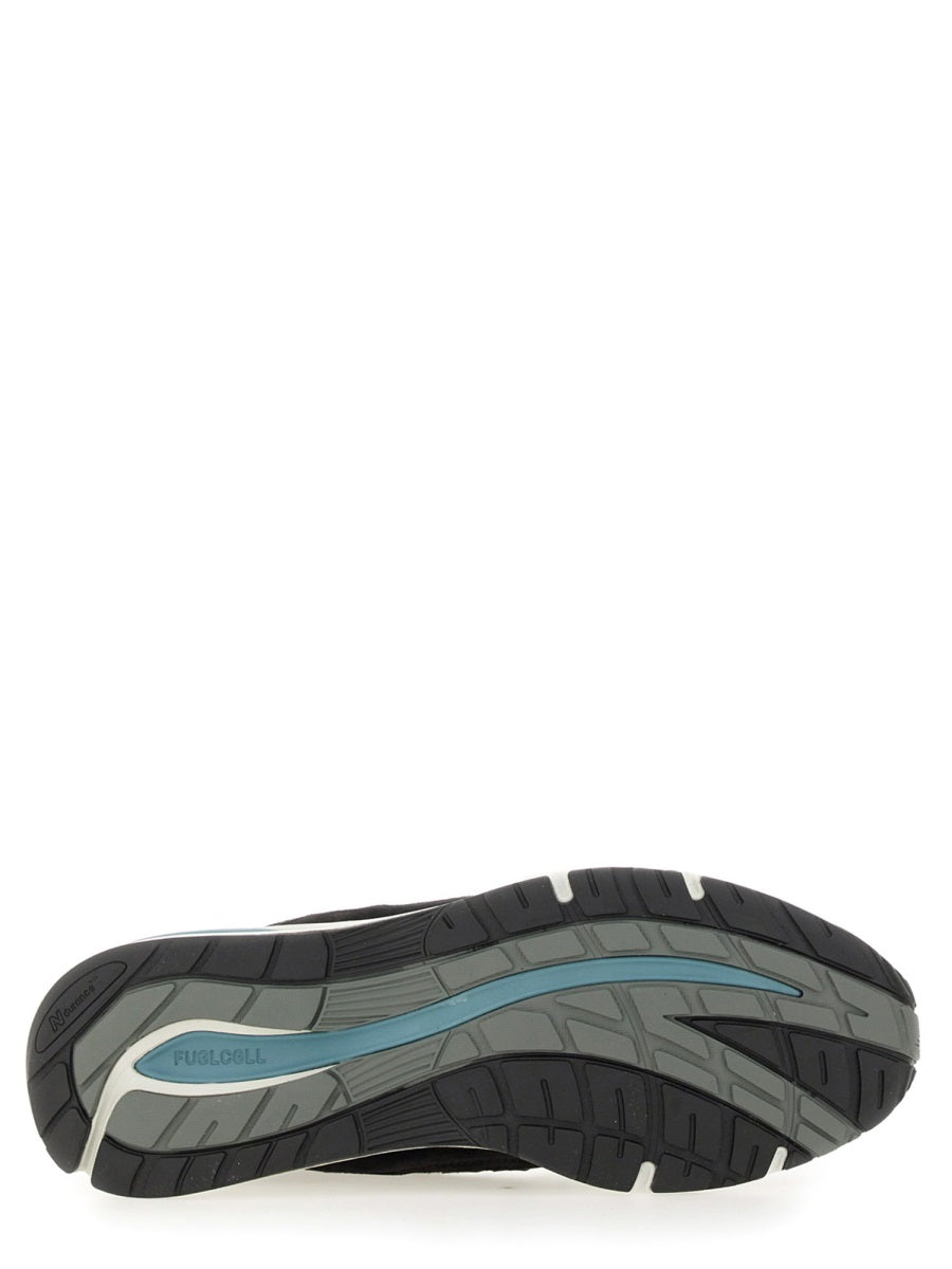 New Balance Sneakers - Black | Wanan Luxury