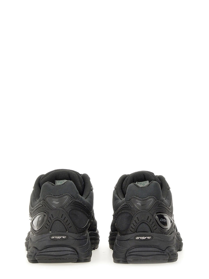 Saucony Sneakers - Black | Wanan Luxury