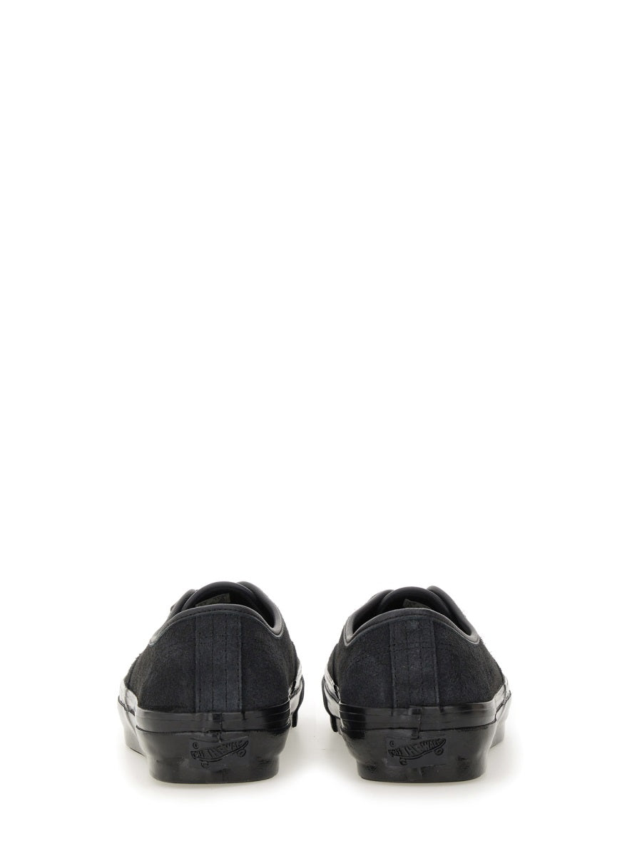Vans Sneakers - Black | Wanan Luxury