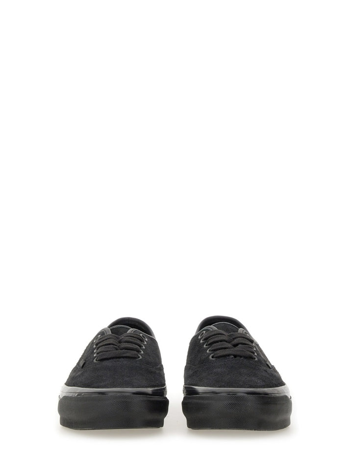 Vans Sneakers - Black | Wanan Luxury