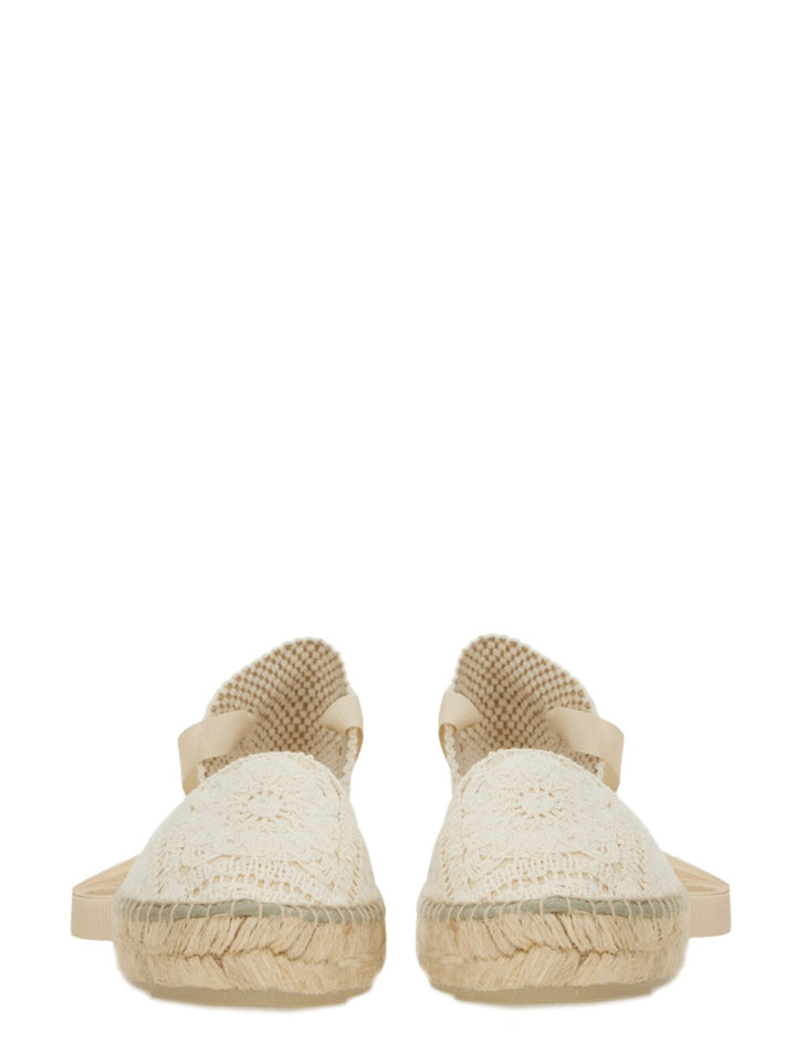 Manebí Flat Shoes - Beige | Wanan Luxury