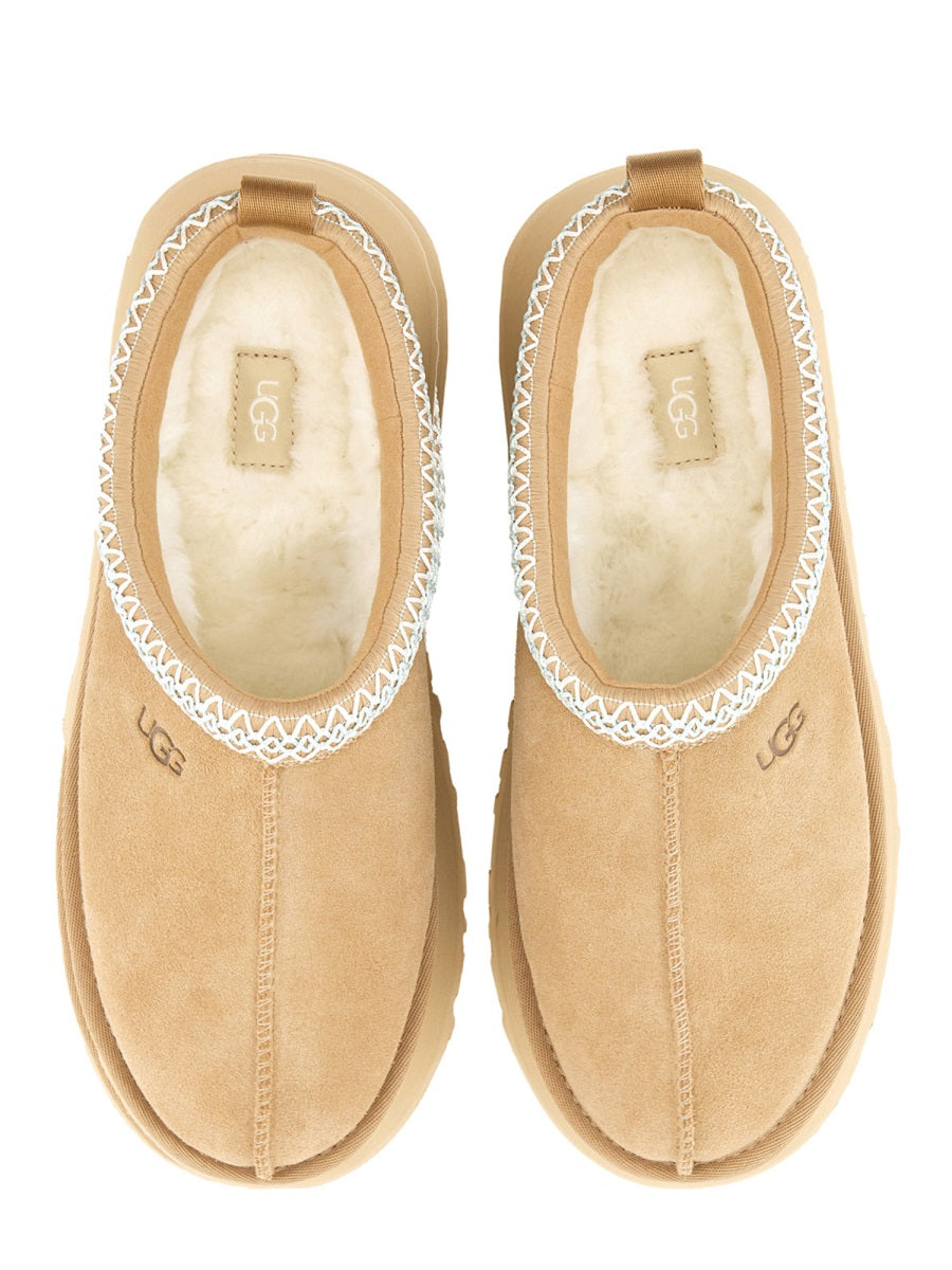UGG Flat Shoes - Beige | Wanan Luxury