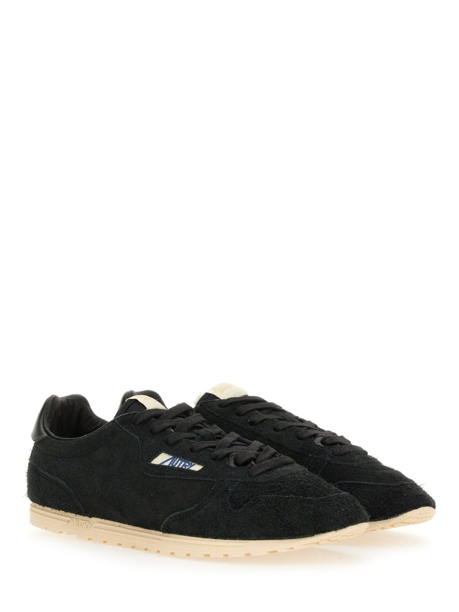 Autry Sneakers - Black | Wanan Luxury