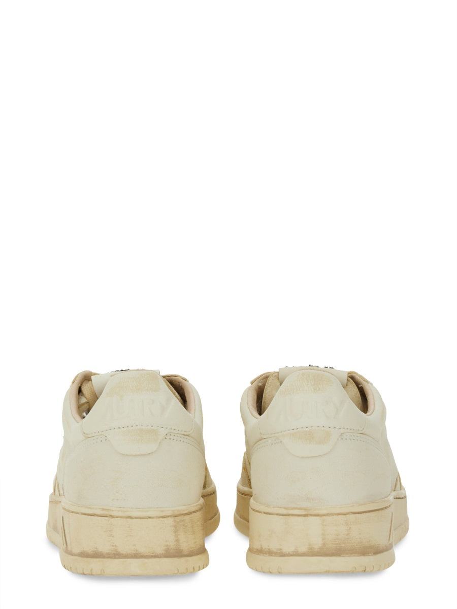 Autry Sneakers - White | Wanan Luxury