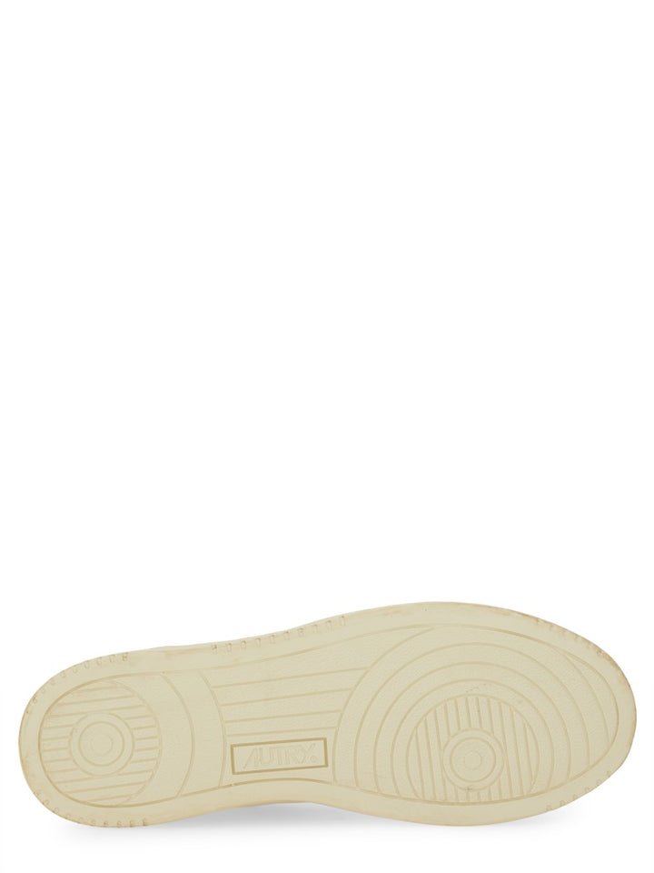 Autry Sneakers - White | Wanan Luxury
