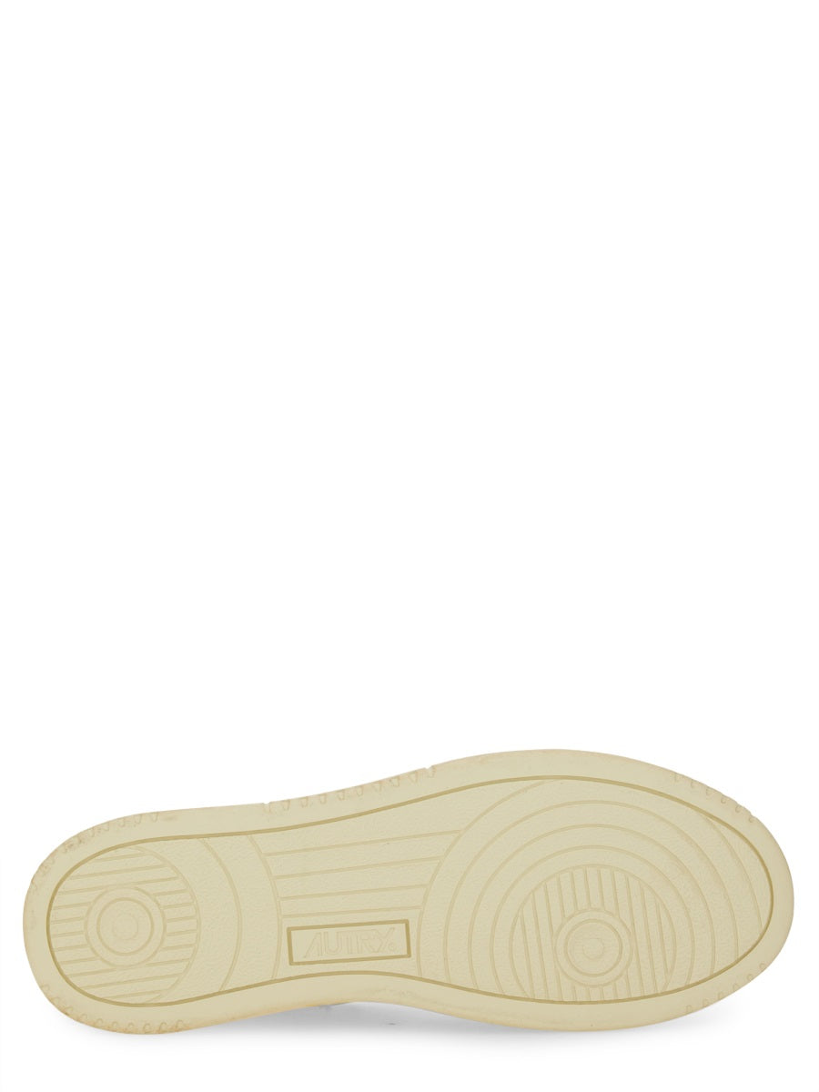 Autry Sneakers - White | Wanan Luxury